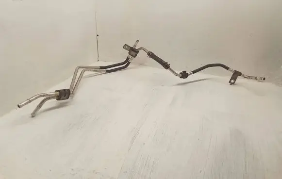 Mitsubishi Outlander Engine coolant pipe/hose