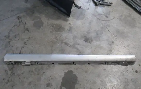 Mercedes-Benz C W205 Foot area side trim 07Z006953