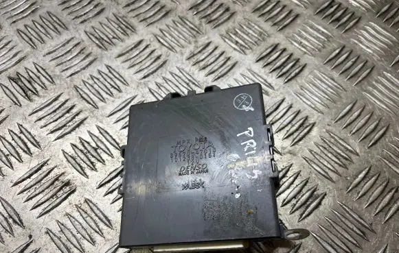 Toyota Prius (NHW20) Power management control unit 8967047010