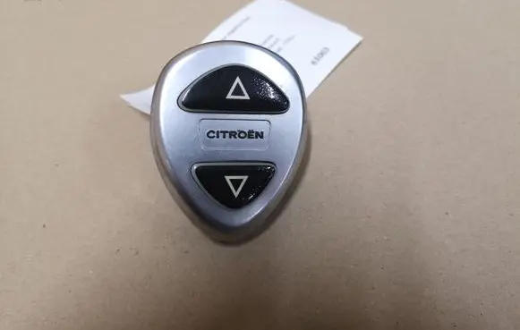 Citroen C5 Suspension ride height/mode switch 9633261277 9627701677