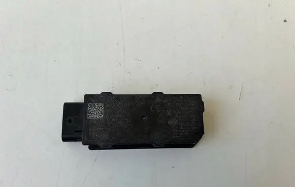 Audi Q4 Sportback e-tron Keyless system antenna 5WA962133D