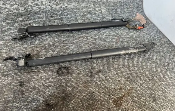 BMW X1 F48 F49 Tailgate/trunk strut/damper