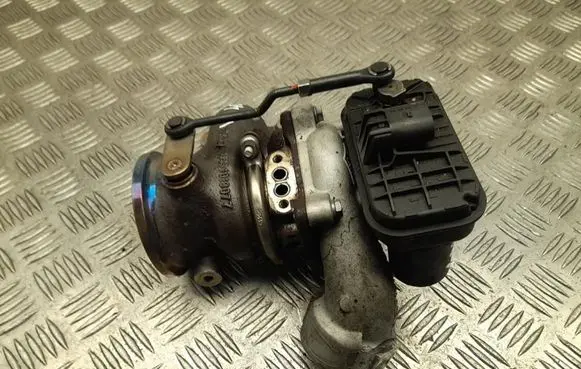 Audi A1 Turbo 04C145703