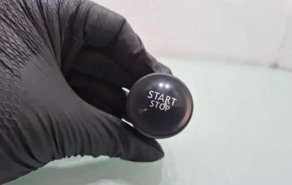 Renault Megane III Engine start stop button switch 