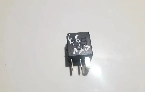 Nissan Almera Tino Other relay 252309f905 4rd007814-04