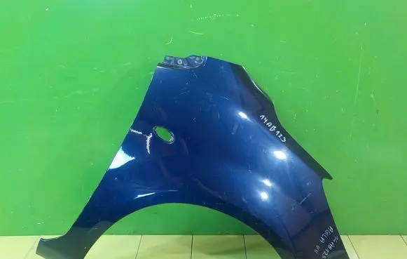 Opel Agila B Fender PRZOD PRAWY