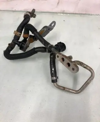 Opel Mokka B Engine coolant pipe/hose 9836330880