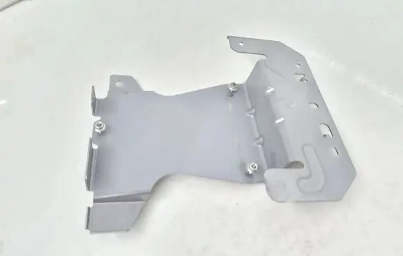 Mazda CX-3 Sound amplifier holder/bracket 