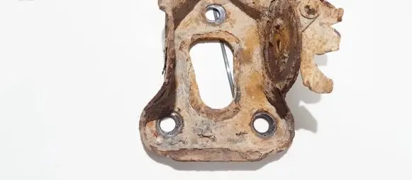 Opel Corsa D Bracket in trunk/boot 
