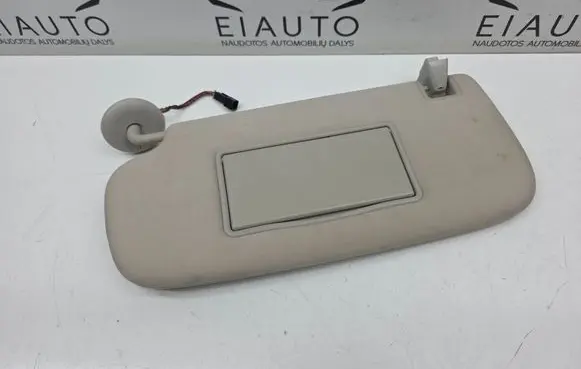 Sun visor