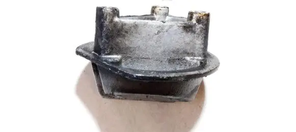 Citroen Xsara Engine mounting bracket 9638557080