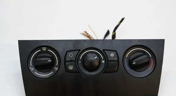 Ford Tourneo Custom Interior fan control switch 6988064