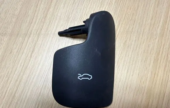 Audi A4 S4 B9 8W Engine bonnet (hood) release handle 8W1823533C