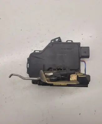 Audi A6 S6 C5 4B Front door lock 4B1837016B