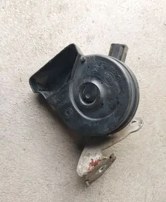 Volkswagen PASSAT B7 Horn signal 3AA951206