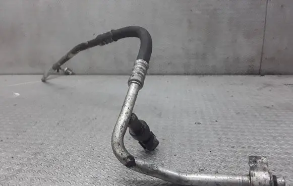 Ford Fusion Air conditioning (A/C) pipe/hose