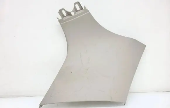 (D)pillar trim (top)