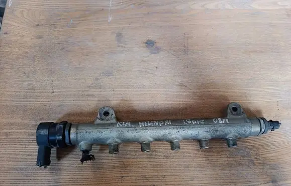 KIA Ceed Fuel main line pipe 0281002507 0445214088