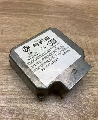 Volkswagen Golf III Airbag control unit/module 6N0909603 5WK4137