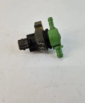 Mercedes-Benz CL C215 Turbo solenoid valve 0004703293