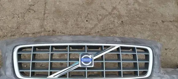 Volvo XC70 Front grill