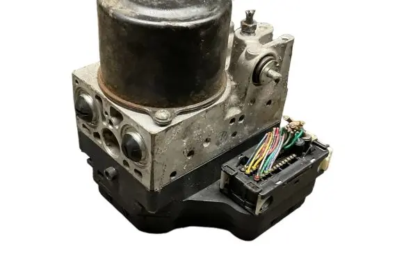 Lexus IS 220D-250-350 ABS Pump 4454053240 04K522384 3954153110