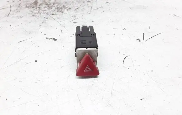 Volkswagen PASSAT B6 Hazard light switch 3C0953509