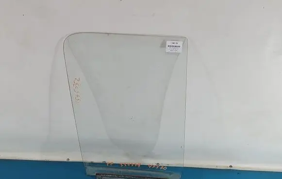 Ford Transit Front door window glass four-door IMPRK1545752