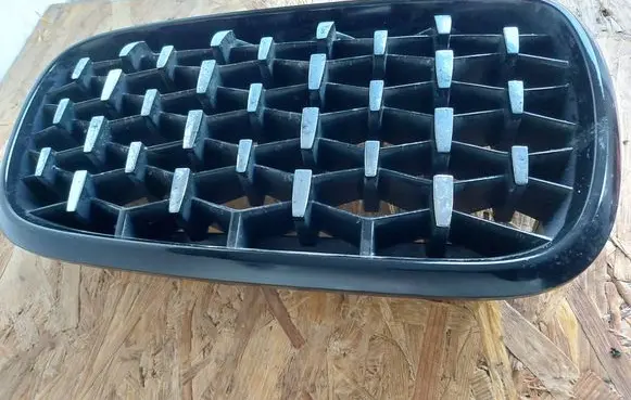 BMW X5 F15 Front bumper upper radiator grill 