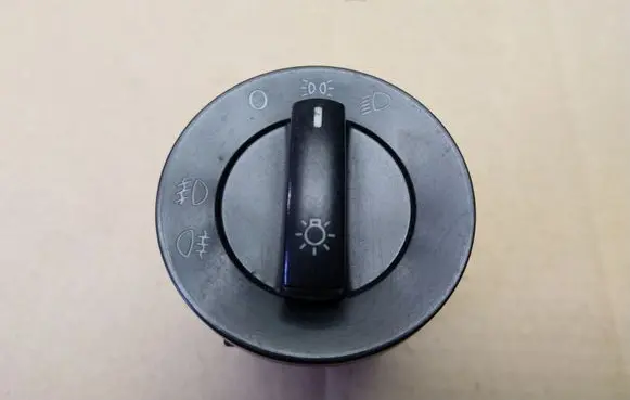 Volkswagen Polo IV 9N3 Light switch 6Q0941531C