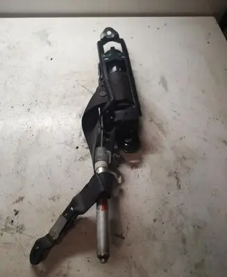 Volvo V70 Front seatbelt A1892