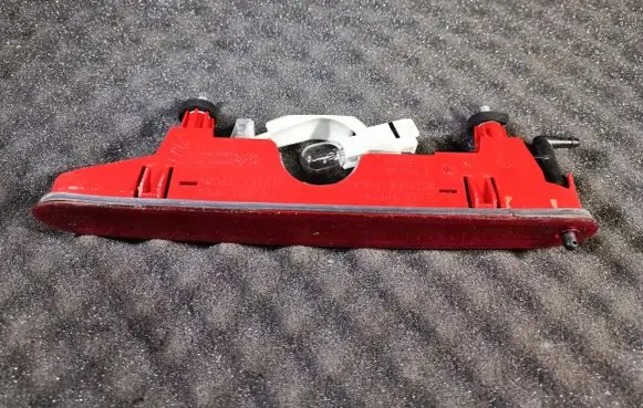 Citroen Berlingo Third/center stoplight 89071289
