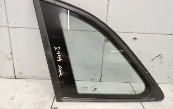 Audi Q5 SQ5 Rear side window AS2