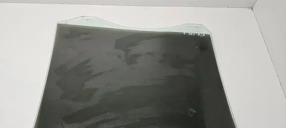 KIA Sorento Rear door window glass