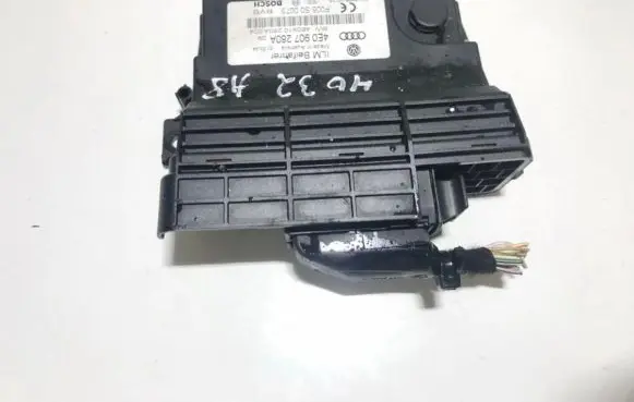 Audi A8 S8 D3 4E Comfort/convenience module 4e0907280a 4e0910280a