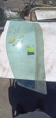 Seat Ibiza III (6L) Front door window glass four-door 1212123
