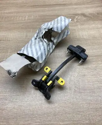 Fiat Fiorino Rear door check strap stopper 1388375080 68379289AA