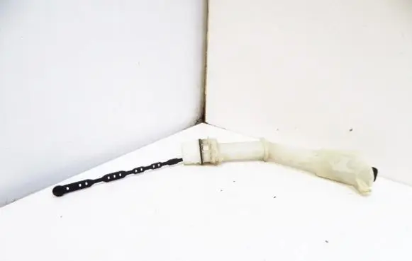 Toyota Corolla E120 E130 Window washer liquid tank fill tube 
