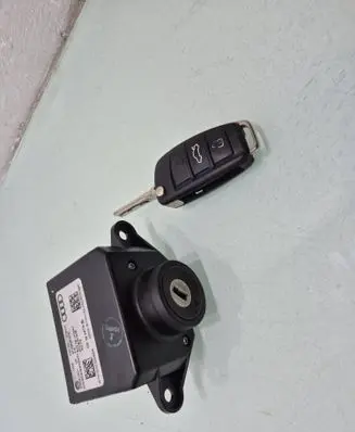 Audi A6 S6 C6 4F Ignition lock 4F0909131E