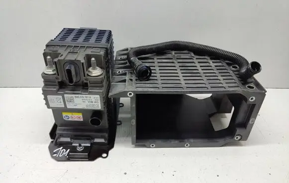 Audi Q5 SQ5 8R Car battery 8W0915101A 8W0915101 80A915398C
