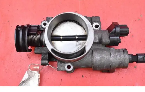 Chrysler Pacifica Throttle body valve 11200020AB