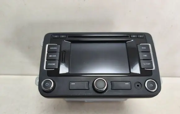 Skoda Yeti (5L) Radio/CD/DVD/GPS head unit 3T0035197A