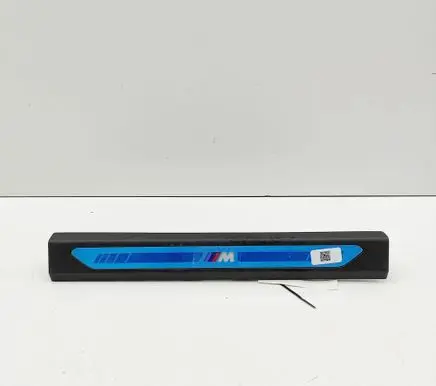 BMW XM Front sill trim cover 7434239