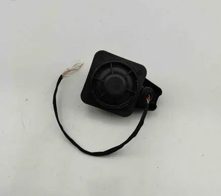 Volkswagen T-Cross Alarm system siren 28523571 5Q0951605A