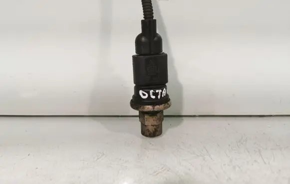 Skoda Octavia Mk2 (1Z) Air conditioning (A/C) pressure sensor 1J0959126