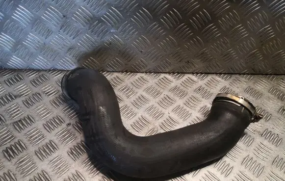 Intercooler hose/pipe