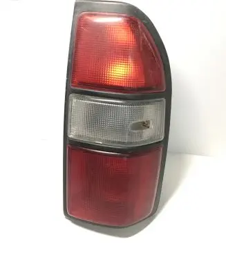 Toyota Land Cruiser (HDJ90) Rear/tail lights E139016 6054