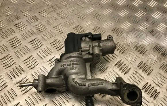 Audi A8 S8 D3 4E EGR valve 057131223D