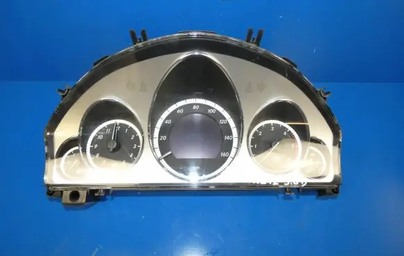 Mercedes-Benz E W212 Speedometer (instrument cluster) A2129006003