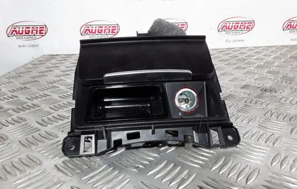 Car ashtray